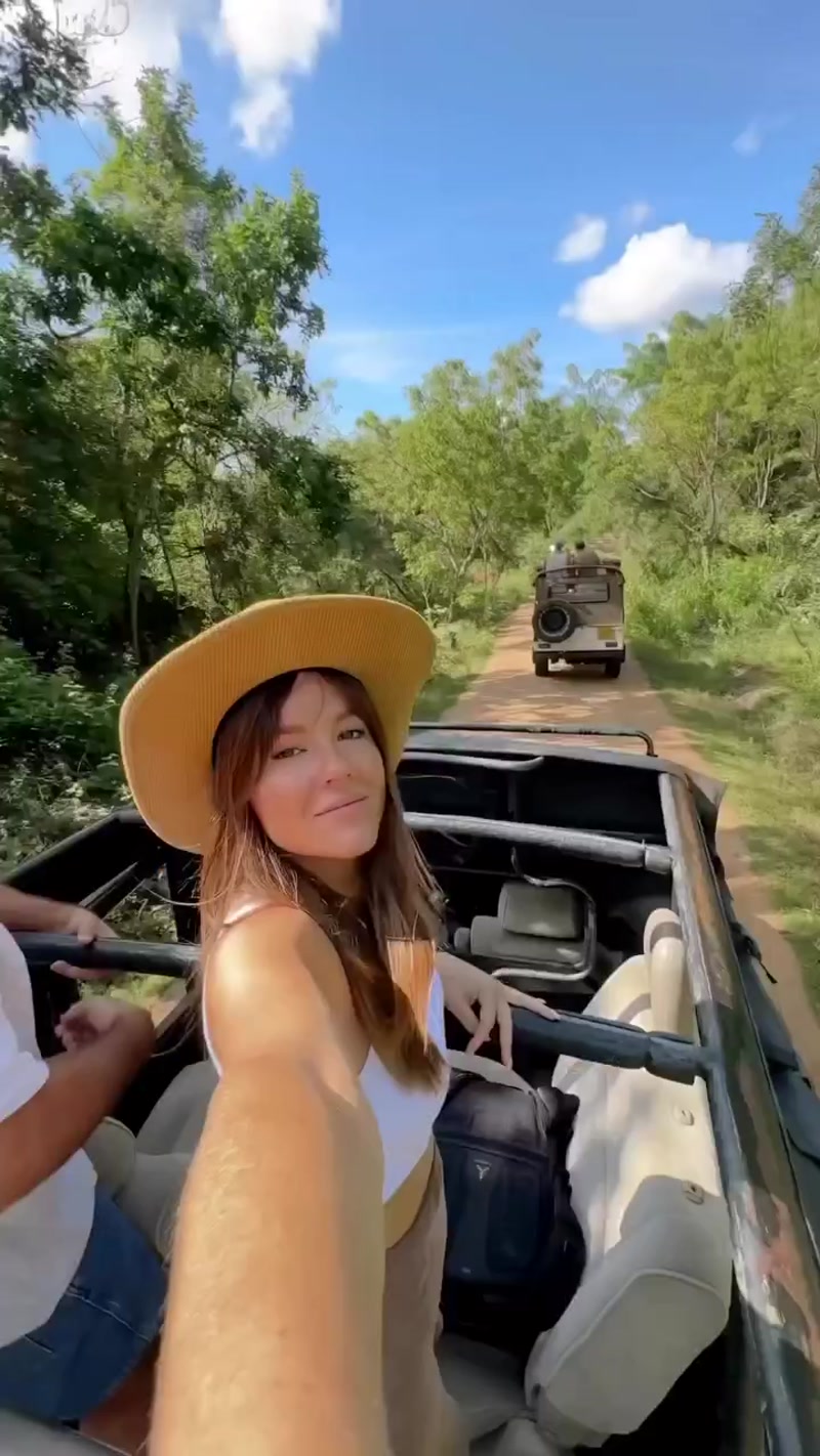 Travel photo of Sri Lanka showing scenic views and attractions