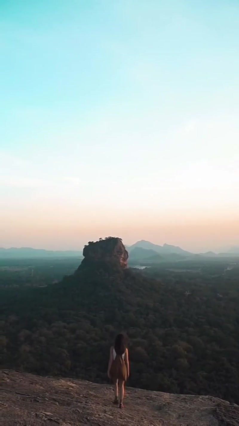 Travel photo of Sri Lanka showing scenic views and attractions