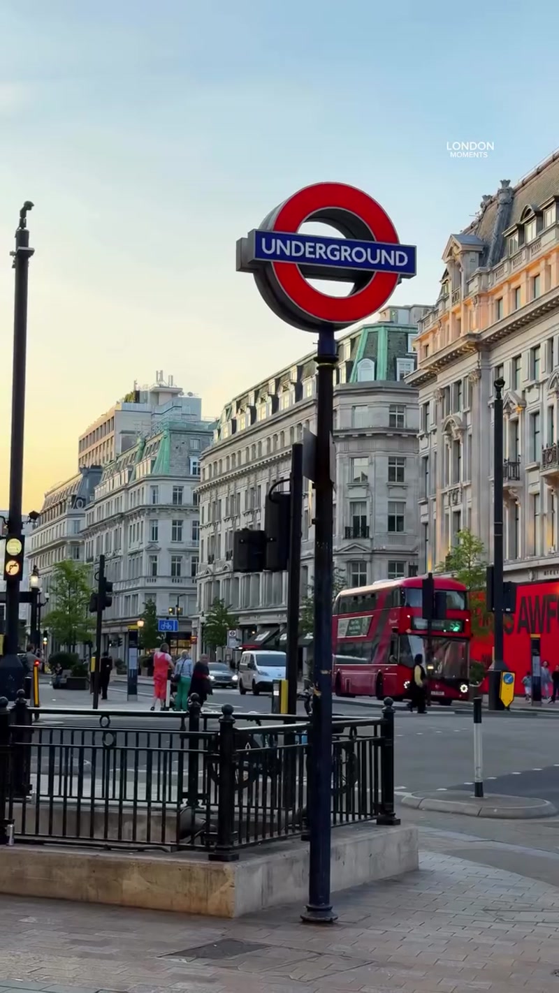 Travel photo of London, United Kingdom showing scenic views and attractions